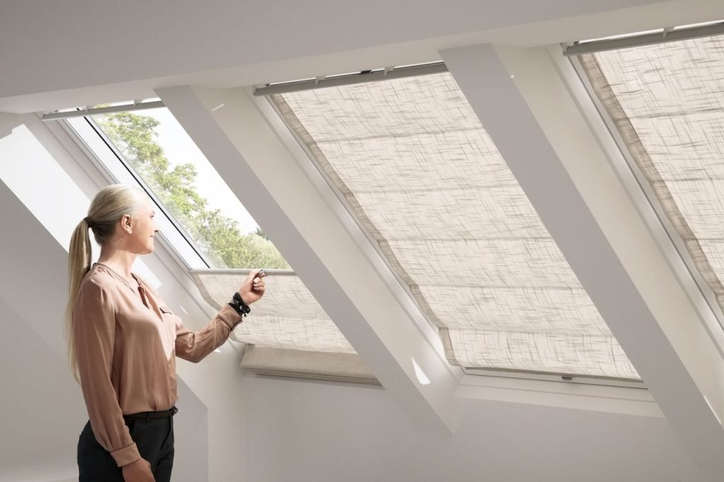 Buyers Guide For Buying the Right Skylight Blinds in Dubai